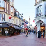 Апартаменты Waterfront In Булонь-сюр-Мер