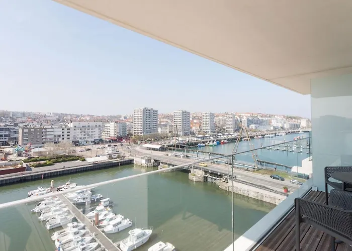 Waterfront In * Boulogne-sur-Mer